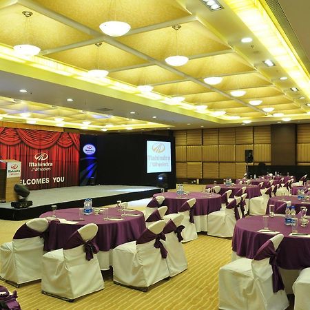 The Cambay Grand Hotel Ahmedabad Facilități foto